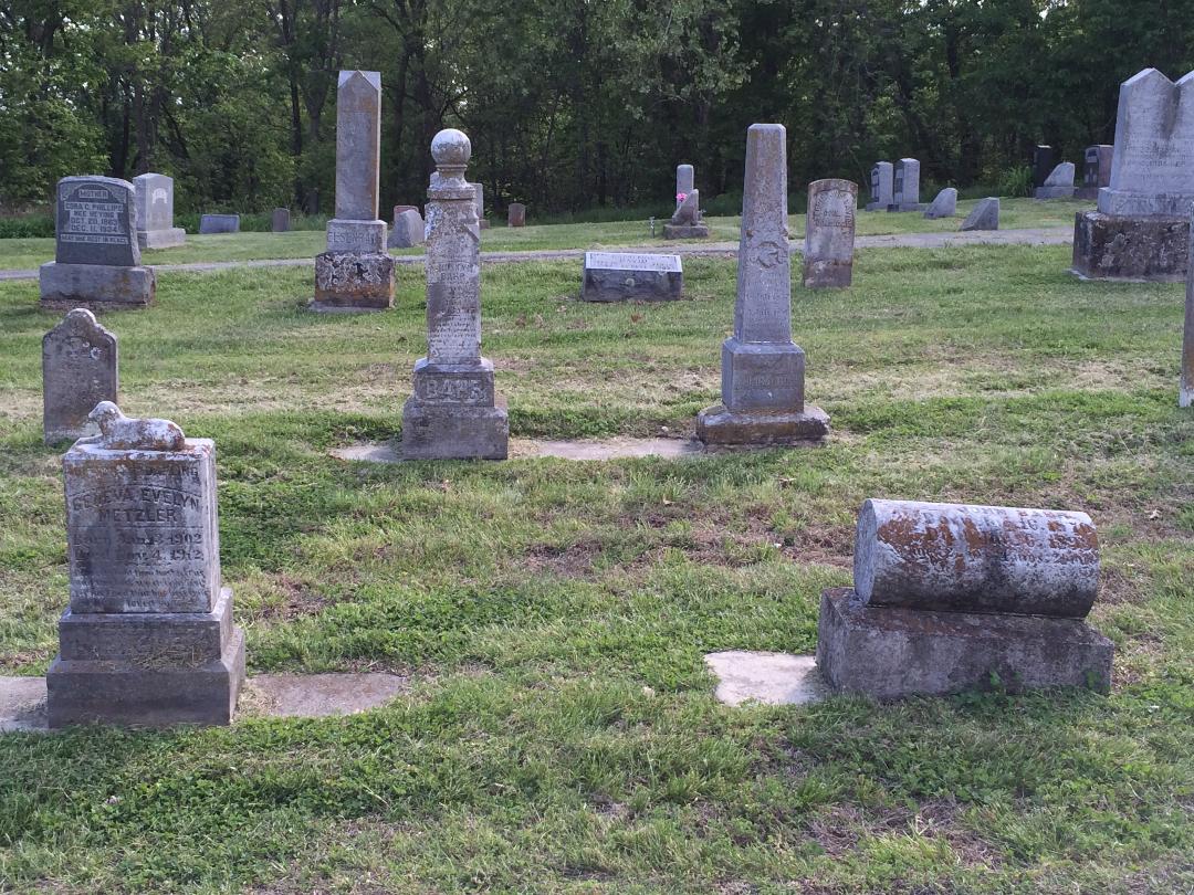 Hunt St. Joseph Cemetery in Rhineland MO